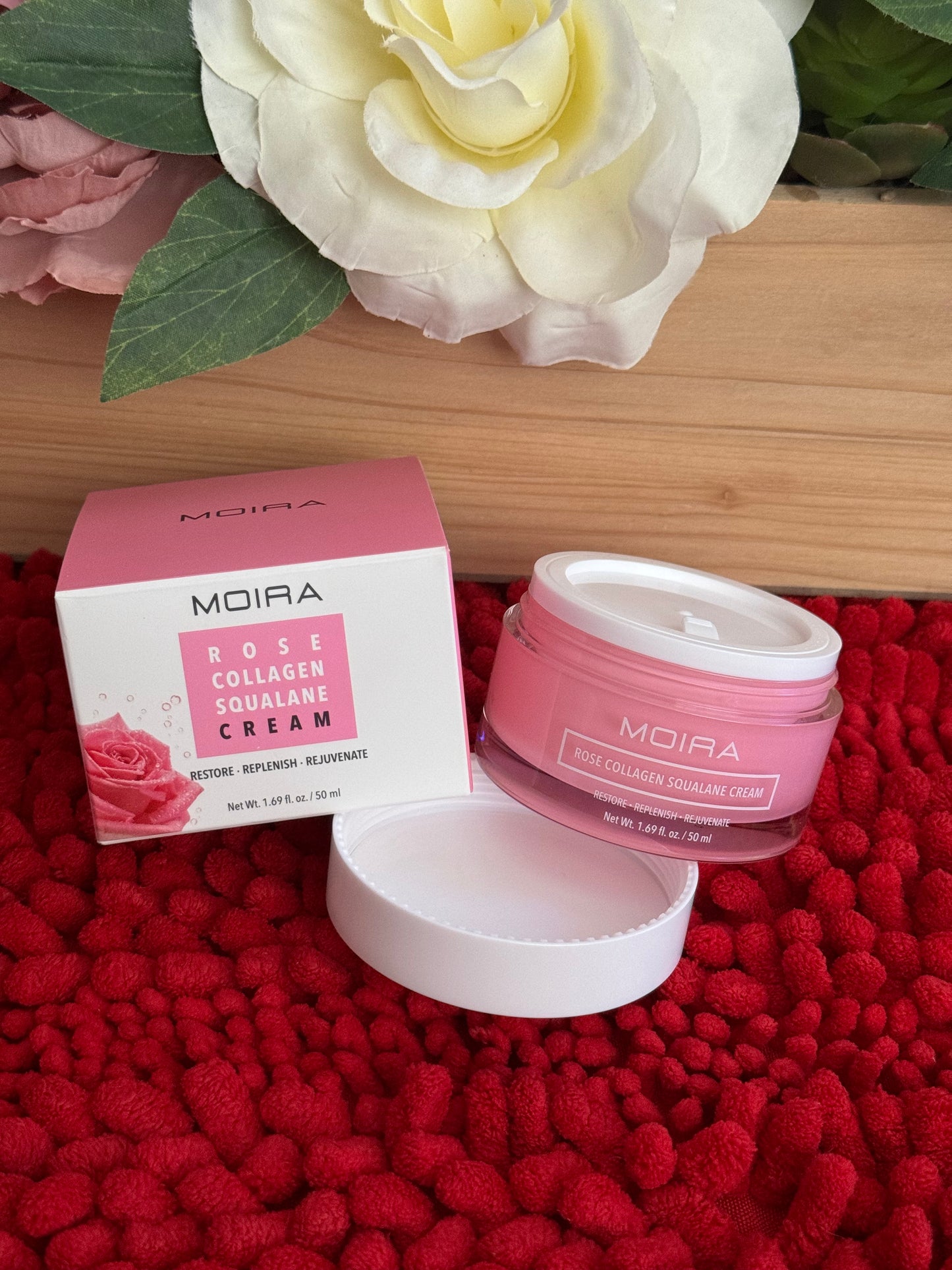 Moira Crema de rosas y colageno